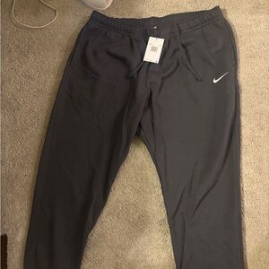 Nike joggers